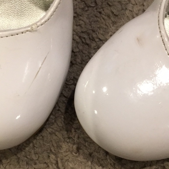 Girls white patent leather dress shoes - Picture 6 of 6